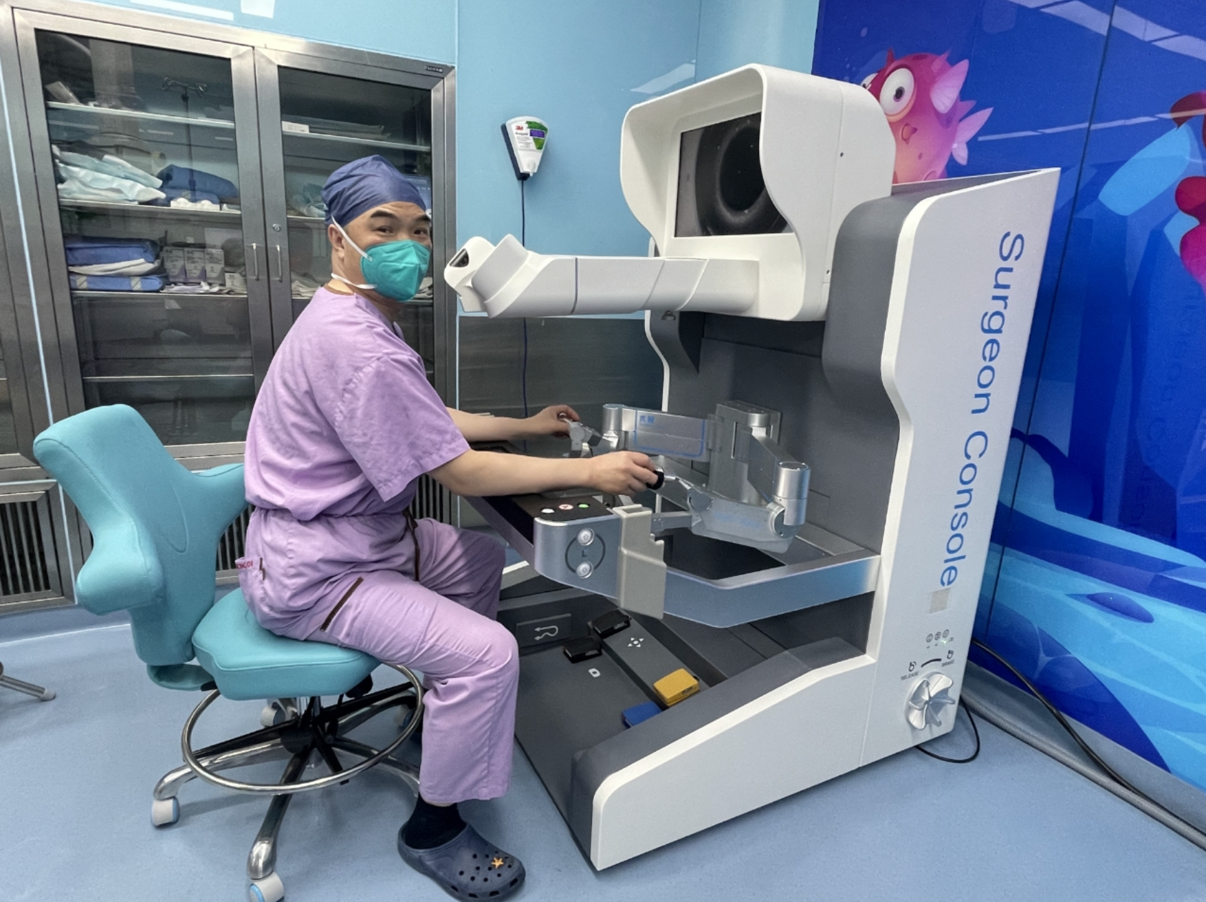 国产单孔机器人手术系统助力，40天婴儿微创手术创纪录